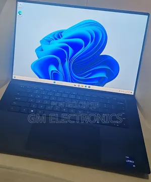 New Laptop Dell Precision 5570 32GB Intel Core i9 SSD 1T