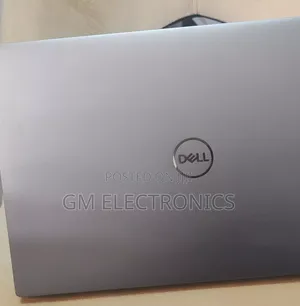 New Laptop Dell Precision 5570 32GB Intel Core i9 SSD 1T