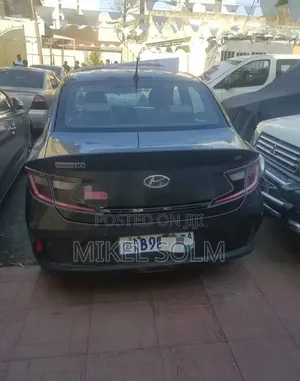 Hyundai Grandeur 2022 Black