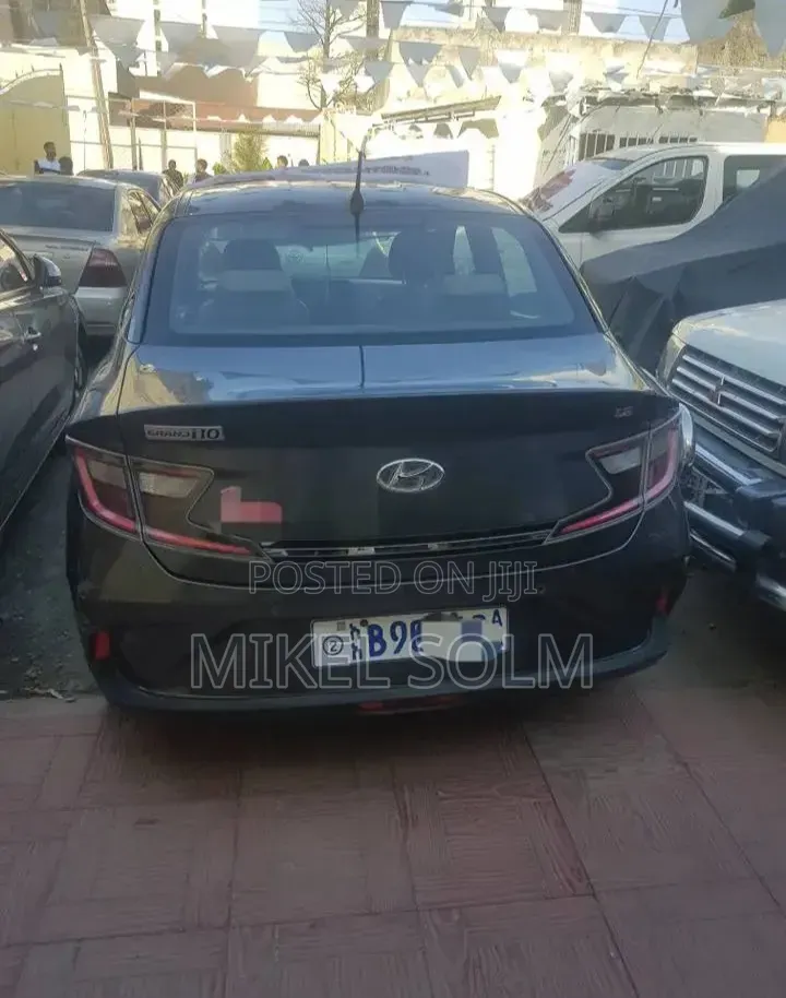 Hyundai Grandeur 2022 Black