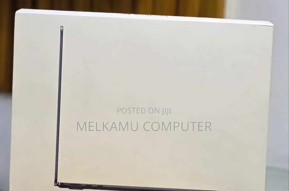 New Laptop Apple MacBook Air 2026 M5 16GB Apple M5 SSD 512GB