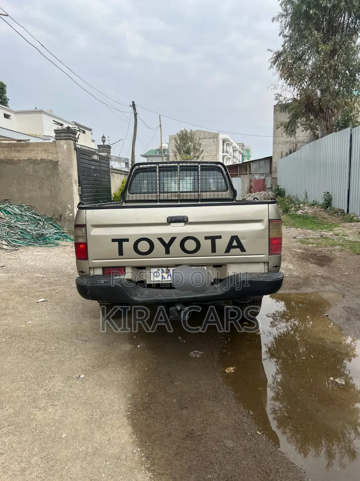 Toyota Hilux 2.5 Cab 2005 Gray