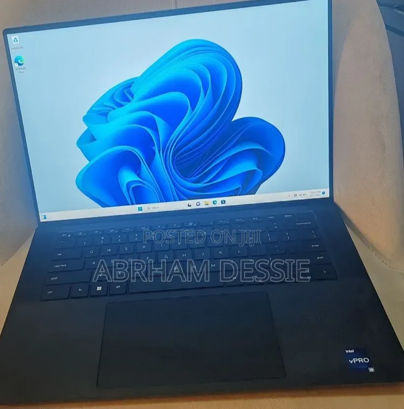 New Laptop Dell 32GB Intel Core i9 SSD 1T