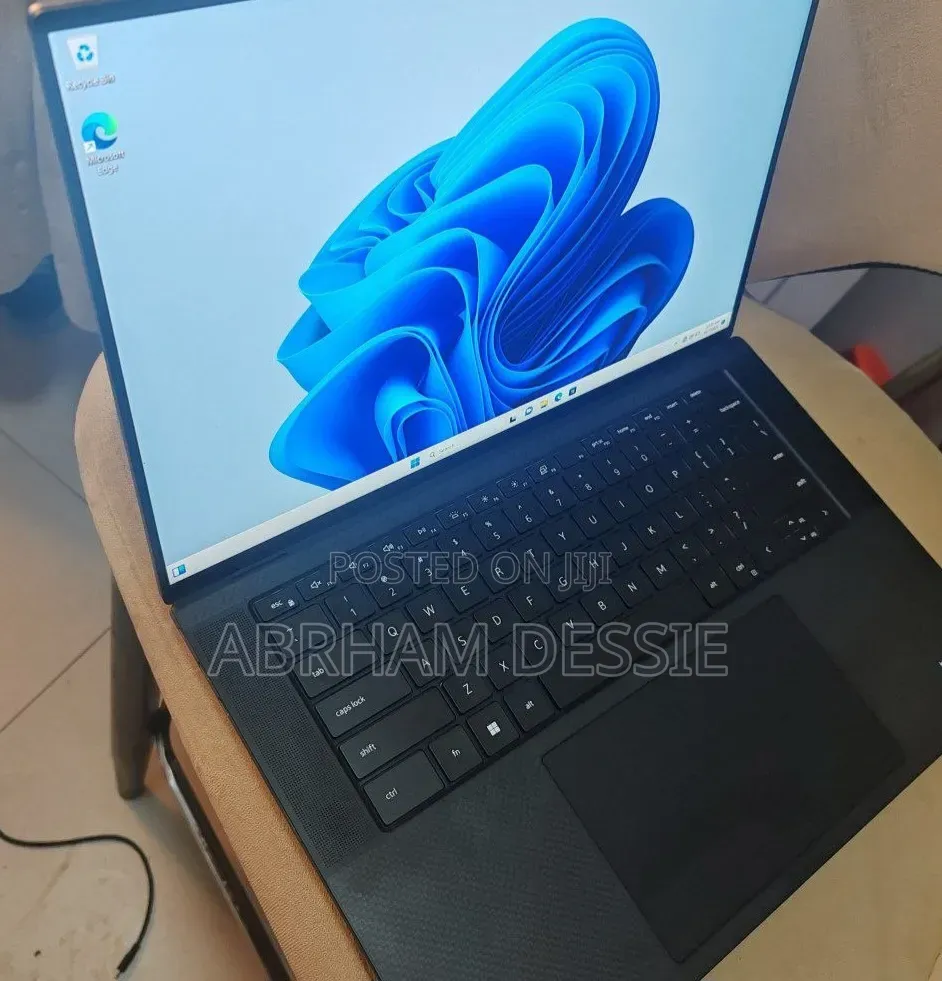 New Laptop Dell 32GB Intel Core i9 SSD 1T