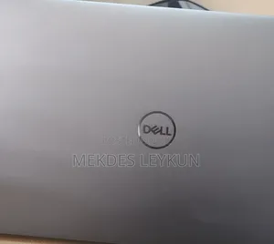 New Laptop Dell Precision 5570 32GB Intel Core i9 SSD 1T