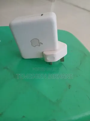 61 Watts Type C Apples Macbook Cellphone Charger Adapter