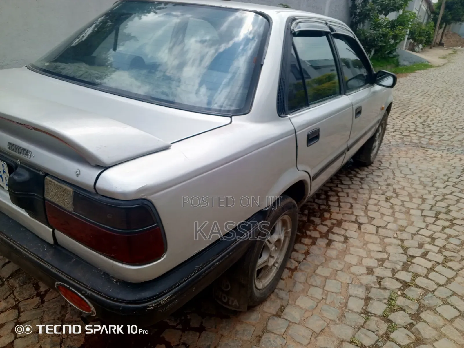 Toyota Corolla 1990 Silver