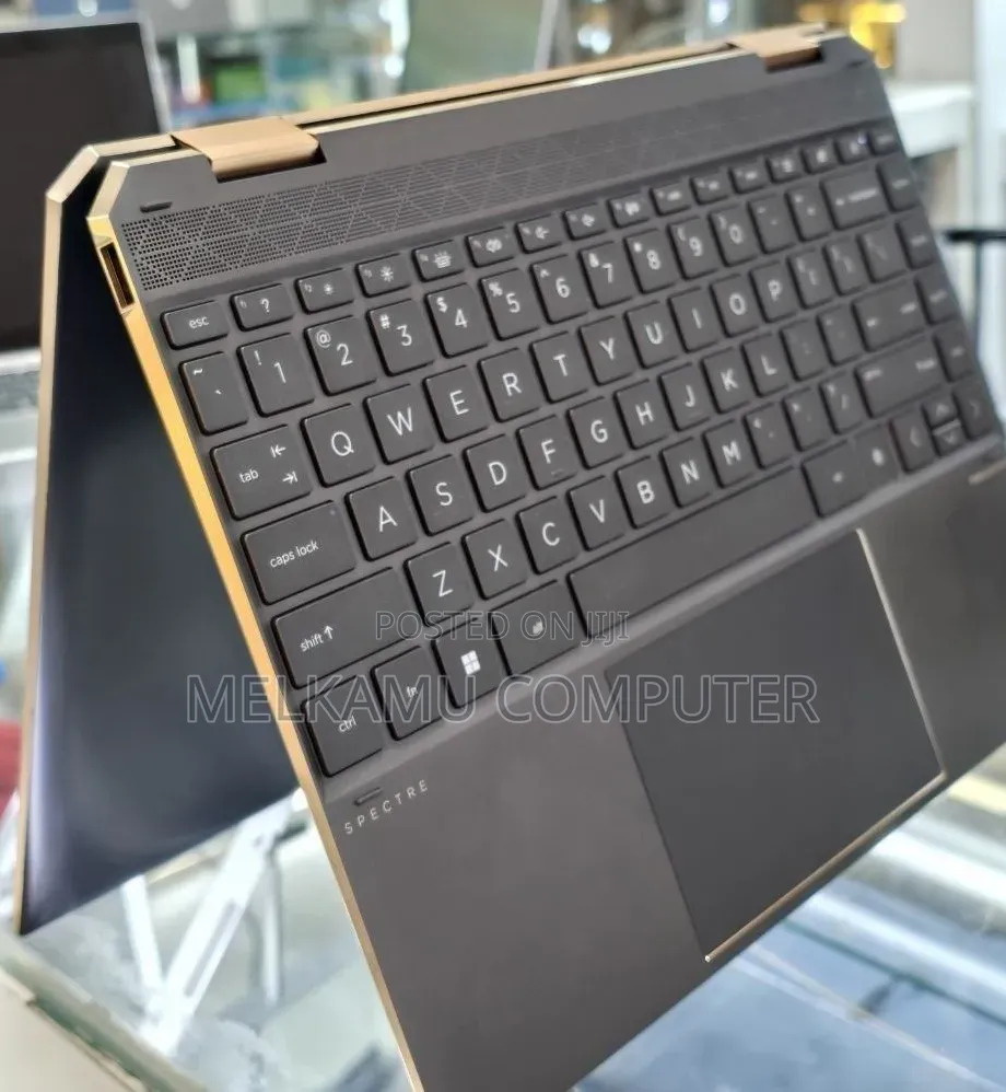 New Laptop HP Spectre 14 16GB Intel Core i7 SSD 512GB