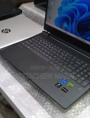 New Laptop HP Victus 15 16GB Intel Core i7 SSD 1T