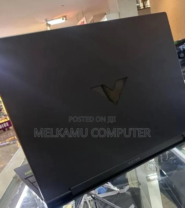 New Laptop HP Victus 15 16GB Intel Core i5 SSD 512GB