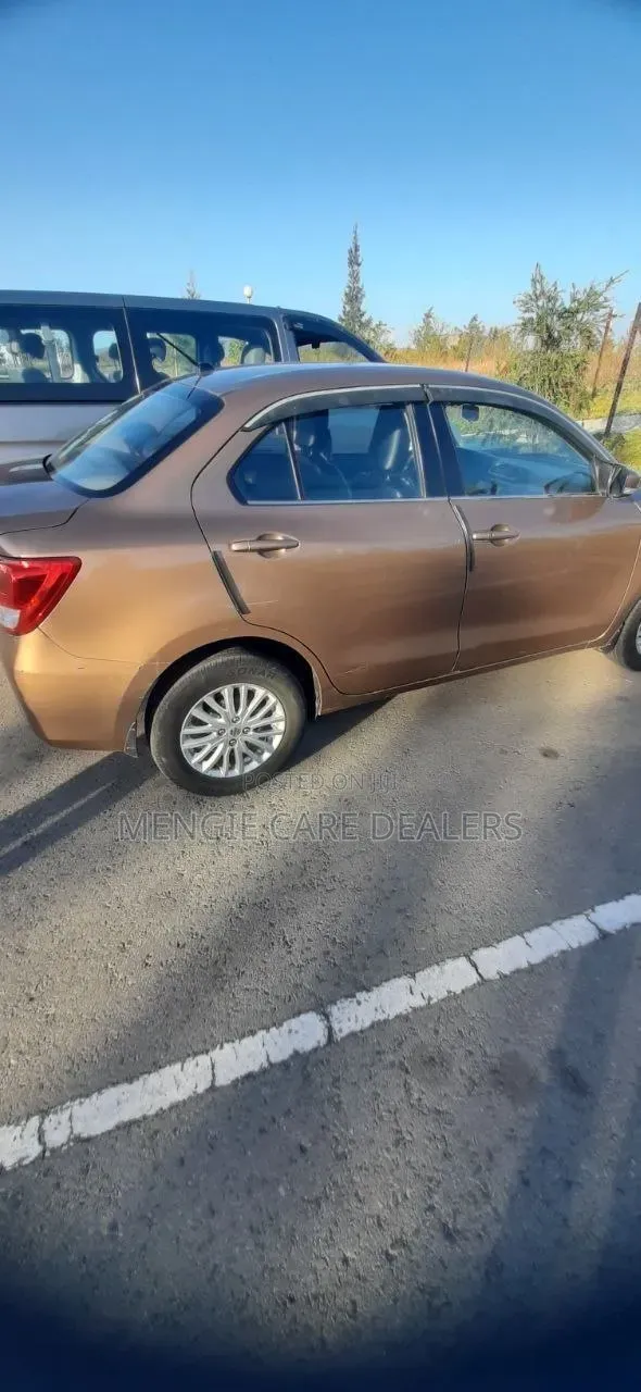Suzuki Dzire 2020 Gold