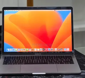 New Laptop Apple MacBook Pro 2017 16GB Intel Core i5 SSD 512GB