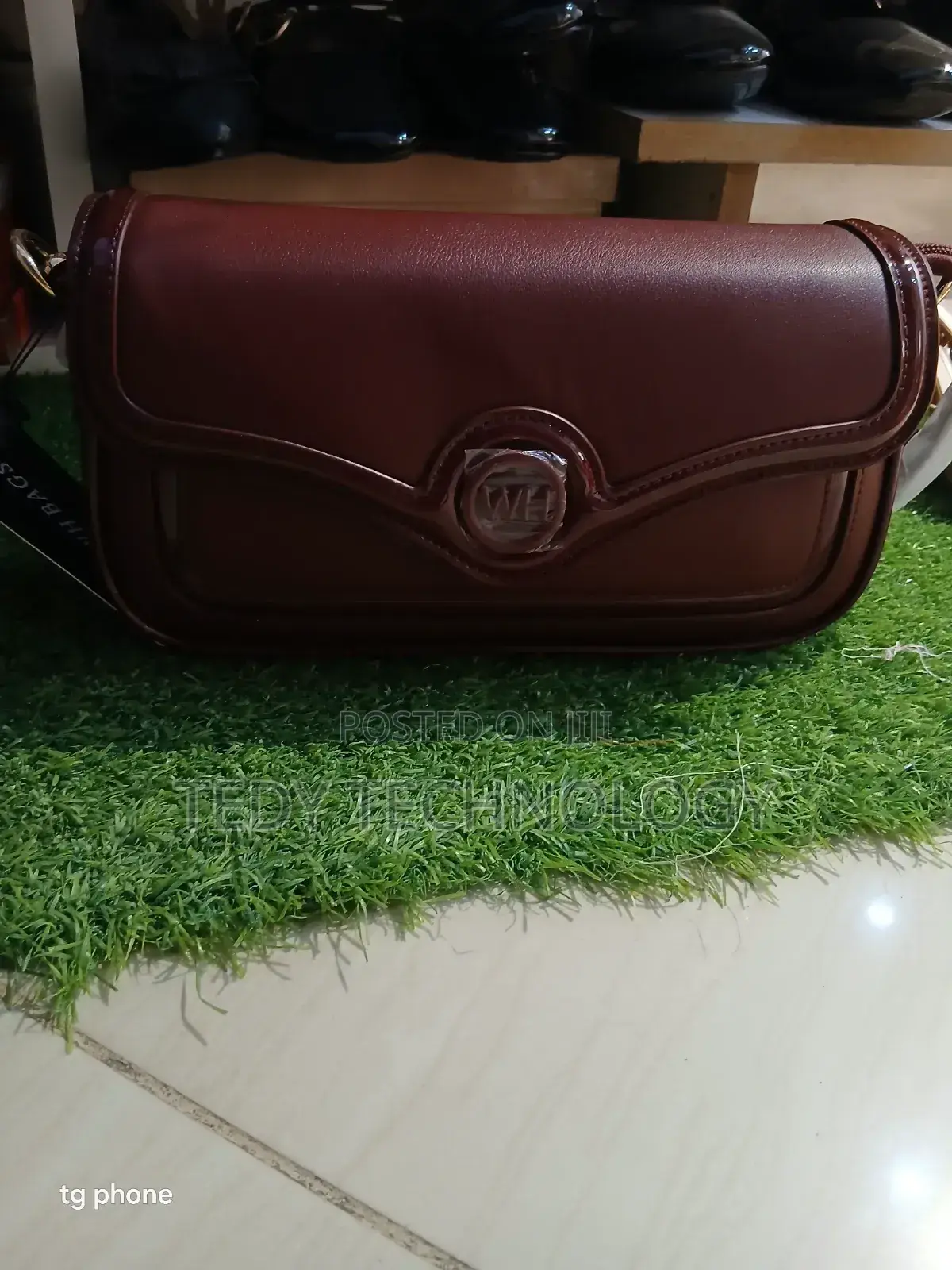 የሴት Bags Brand