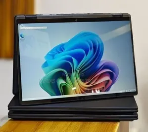 New Laptop HP OmniBook 5 14" 16GB Intel Core Ultra 7 SSD 1T