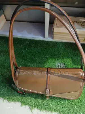 የሴት Brand Bags