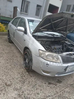 Toyota Corolla 2005 Silver
