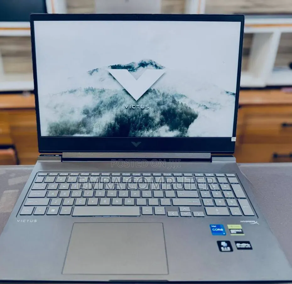 New Laptop HP 16GB Intel Core i7 SSD 512GB