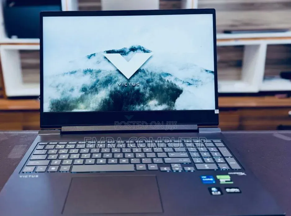 New Laptop HP 16GB Intel Core i7 SSD 512GB