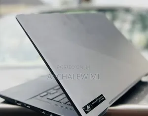 New Laptop Asus ROG Zephyrus M16 16GB Intel Core i7 SSD 512GB