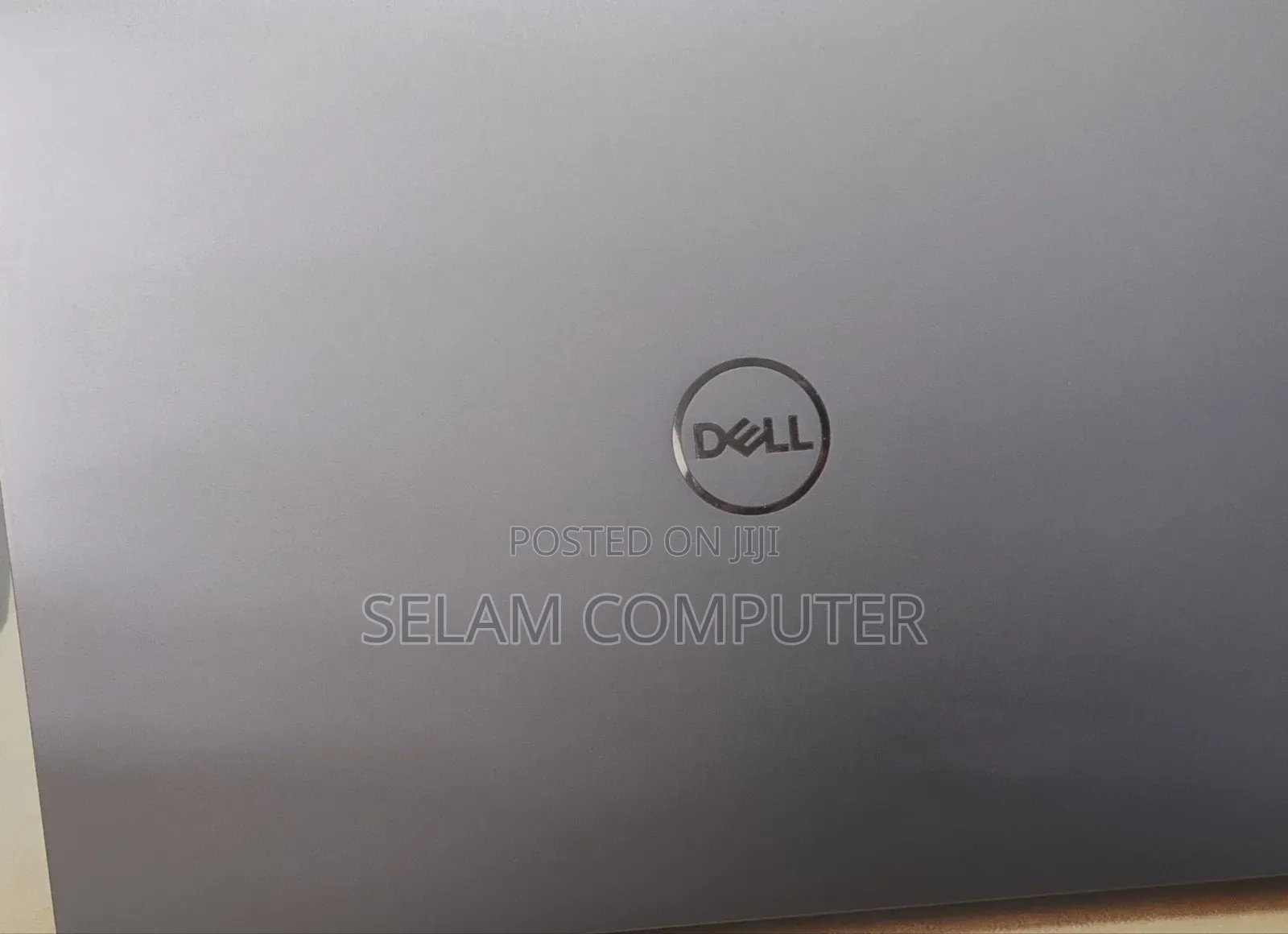 New Laptop Dell Inspiron 15 5570 32GB Intel Core i9 SSD 512GB