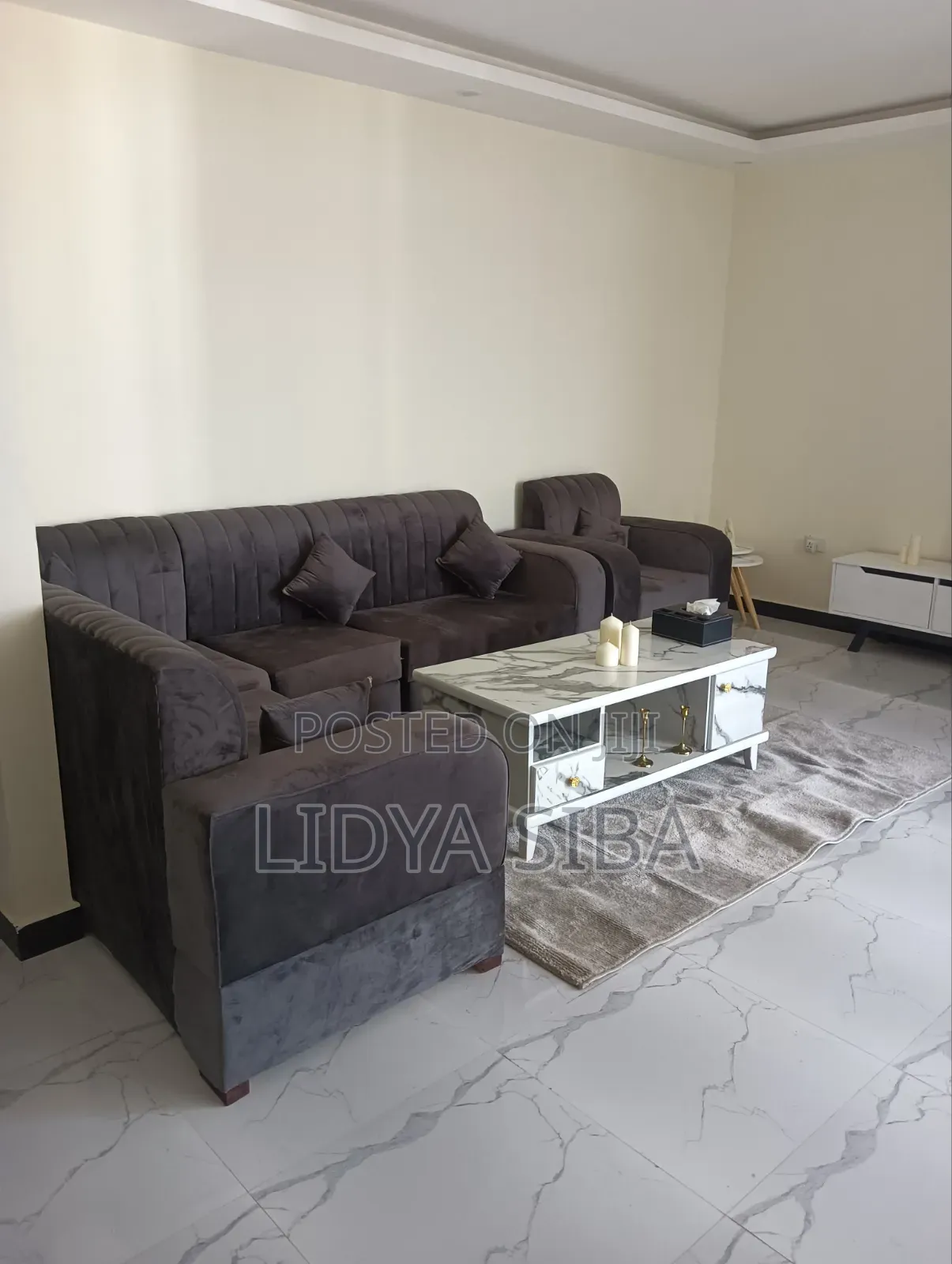Furnished 2bdrm Apartment in Yeka for rent