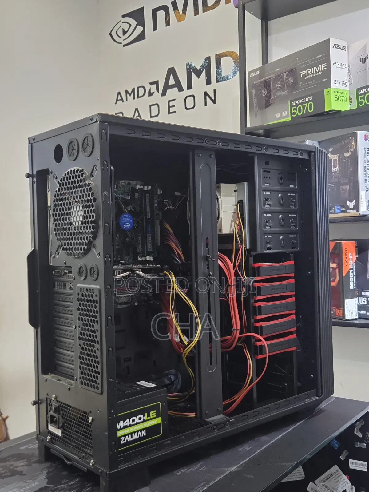 Server 32GB Intel Xeon HDD+SSD 1.5T