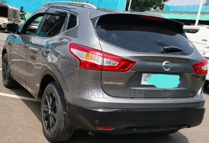Nissan Qashqai 2016 Silver