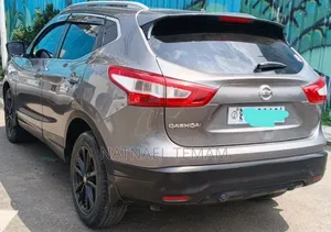 Nissan Qashqai 2016 Silver
