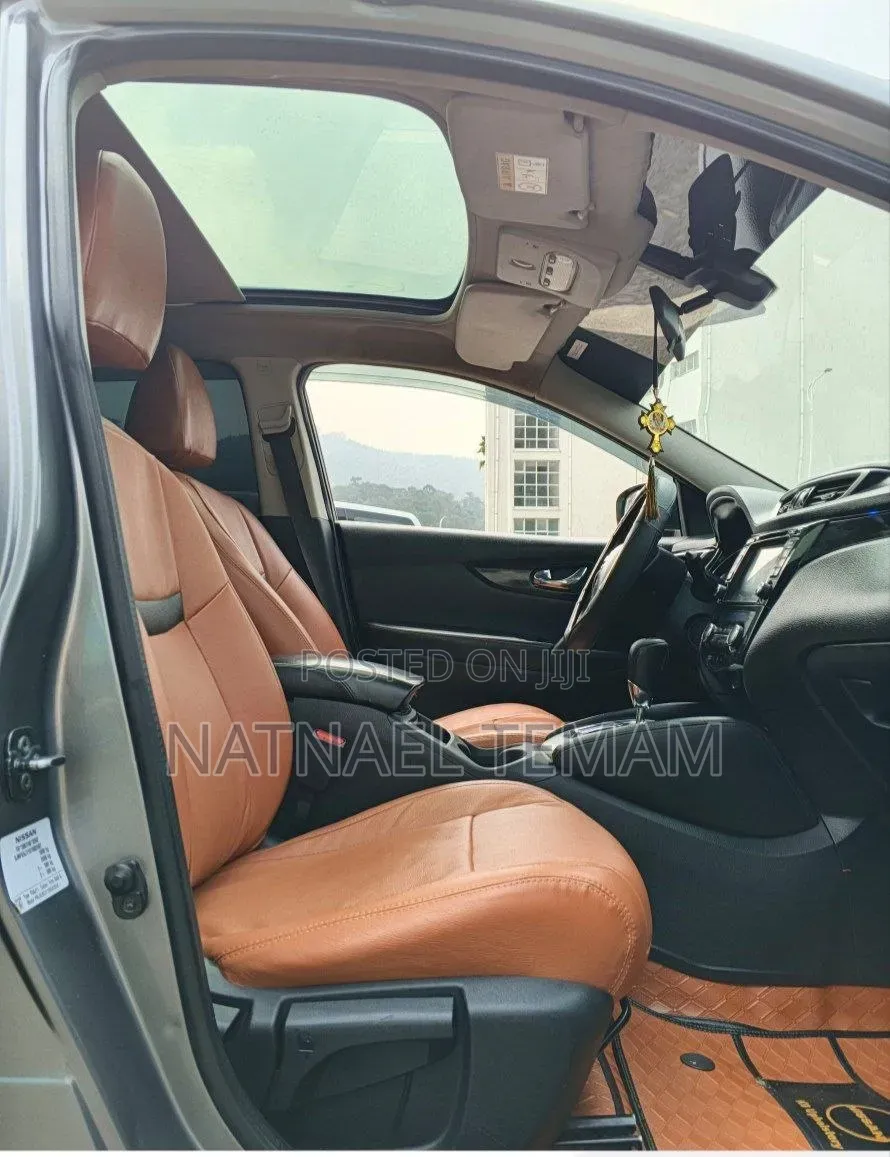 Nissan Qashqai 2016 Silver
