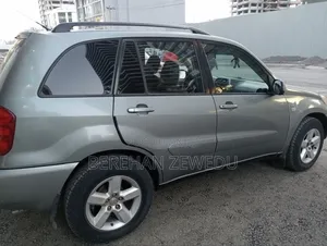 Toyota RAV4 2005 Silver