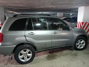 Toyota RAV4 2005 Silver