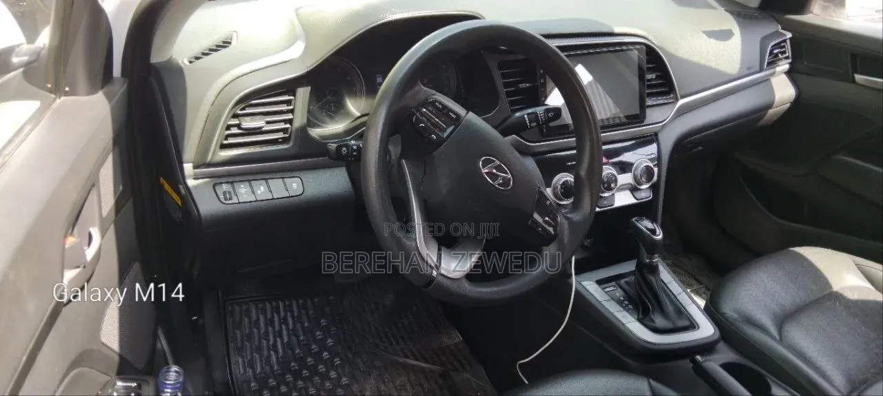 Hyundai Avante 2020 White