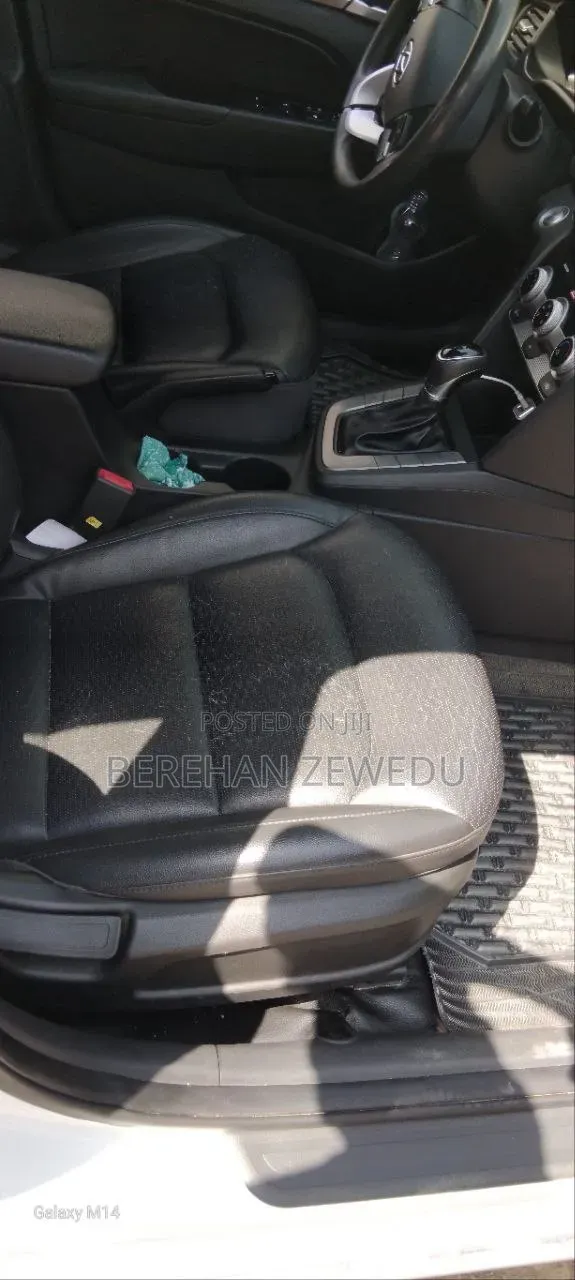 Hyundai Avante 2020 White