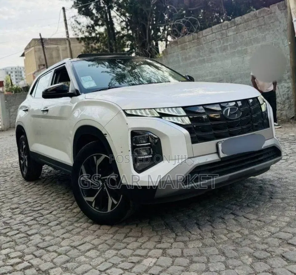 Hyundai Creta 2023 White