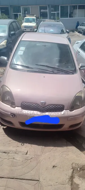 Toyota Vitz 2004
