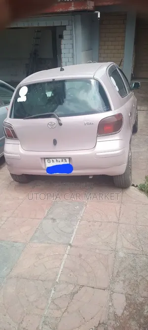Toyota Vitz 2004