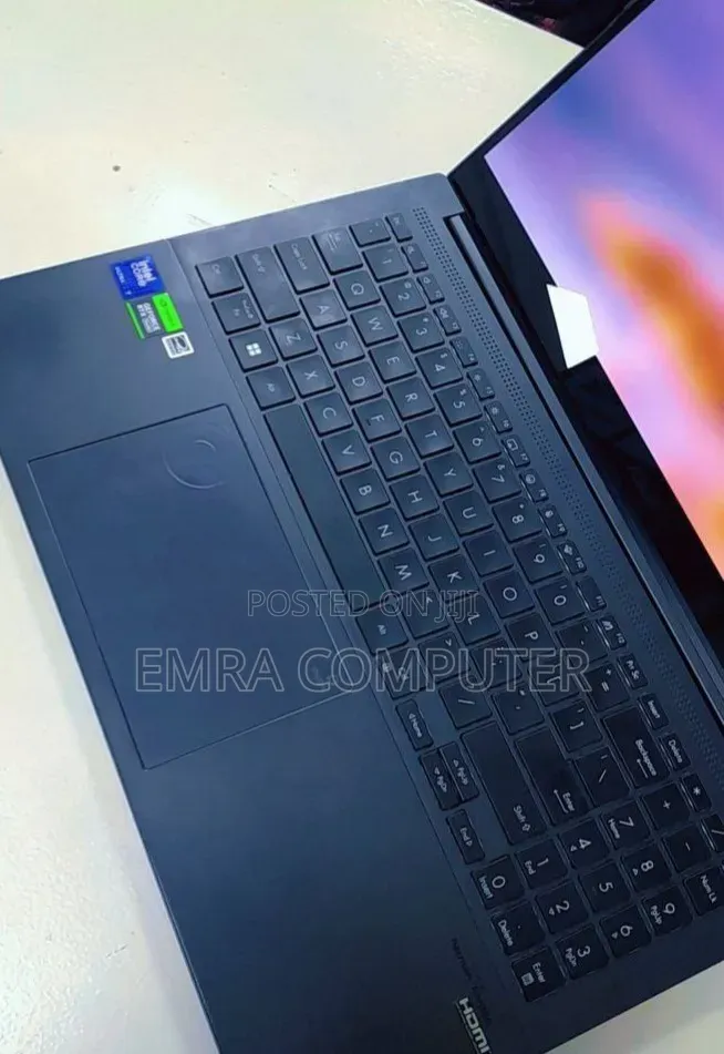 New Laptop Asus ROG Strix G15 16GB Intel Core Ultra 7 SSD 512GB