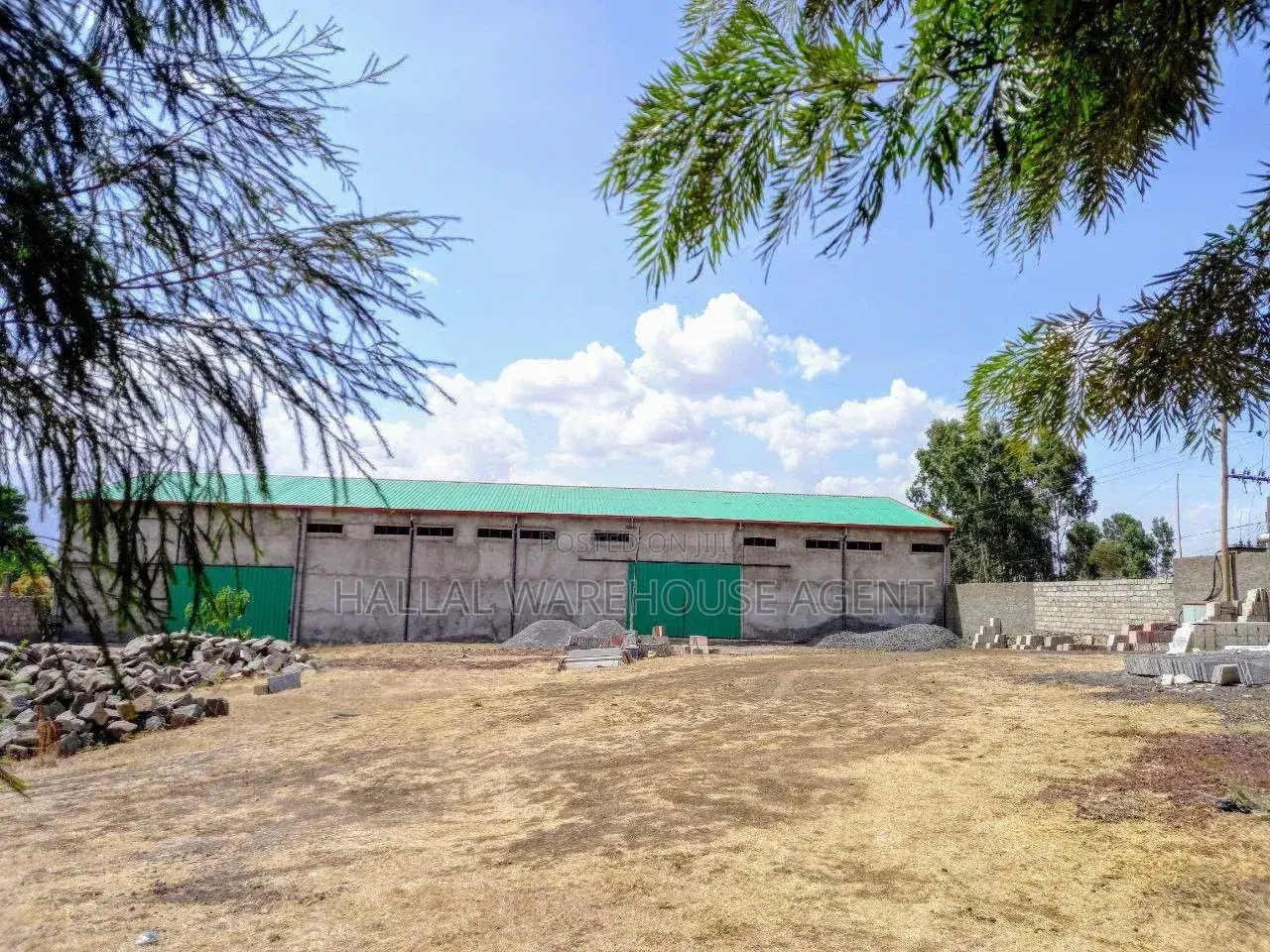Warehouse for Sale at Butajira