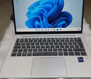 New Laptop HP EliteBook 830 G9 16GB Intel Core i5 SSD 512GB