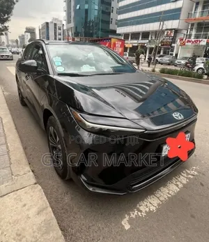 Toyota bZ4X 71.4 kWh FWD 2023 Black