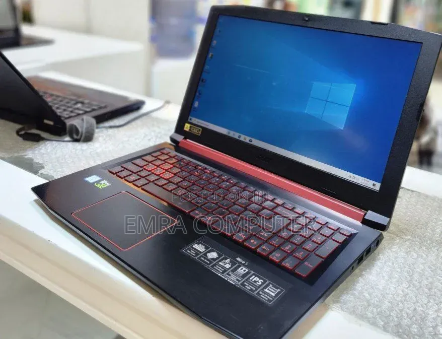 New Laptop Acer Nitro 5 8GB Intel Core i7 SSD 1T