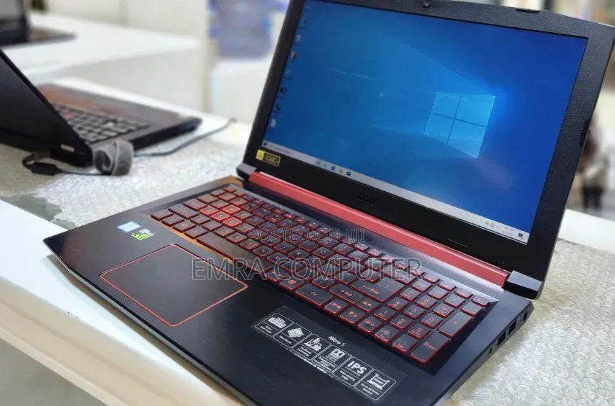 New Laptop Acer Nitro 5 8GB Intel Core i7 SSD 1T