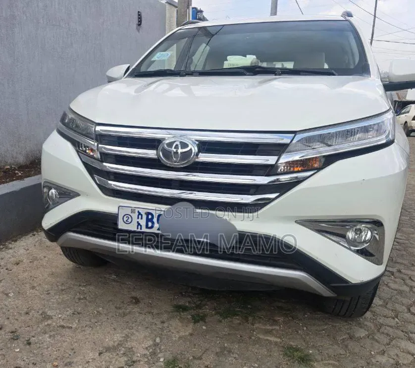 Toyota Rush 2022