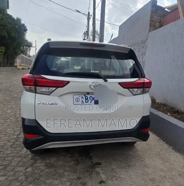Toyota Rush 2022