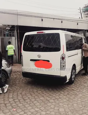 Toyota HiAce 2007