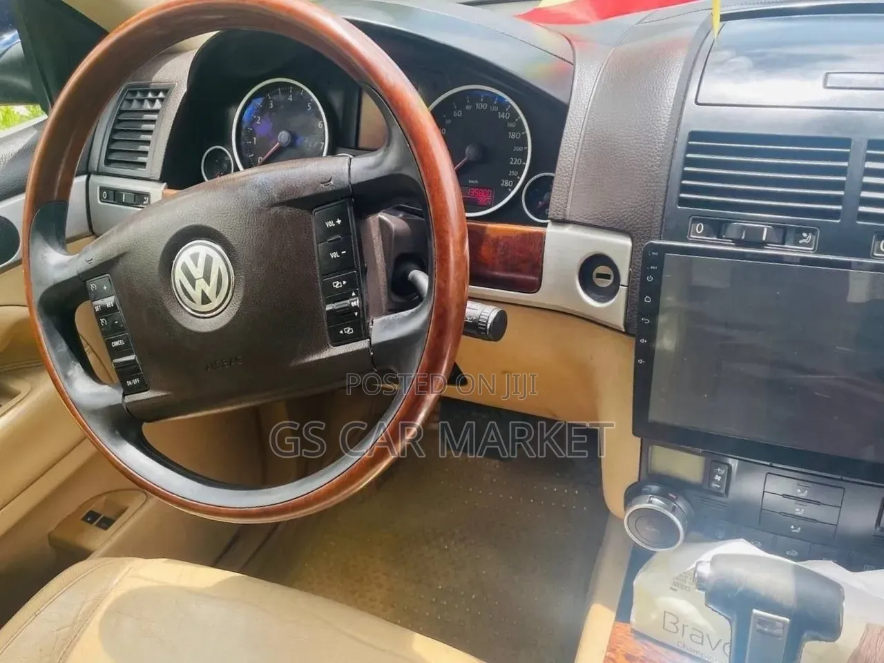 Volkswagen Touareg 2009 Gray
