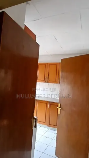 Furnished 3bdrm Villa in Bole for sale
