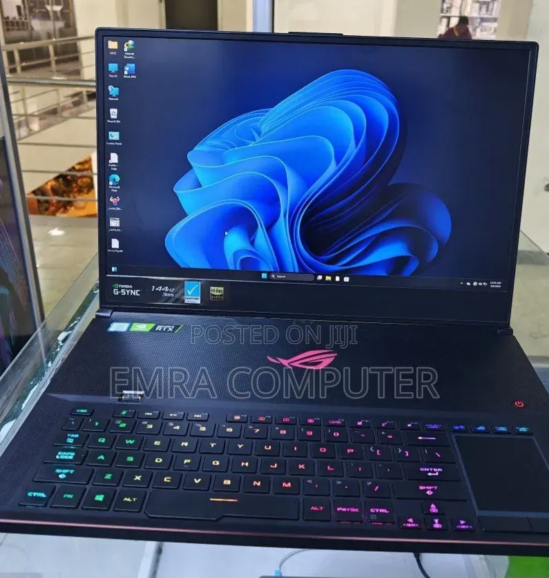 New Laptop Asus 16GB Intel Core i7 SSD 1T