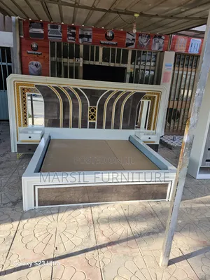 1.50 Bed King Size