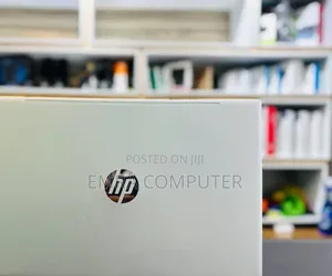 New Laptop HP 16GB Intel Core i5 SSD 512GB